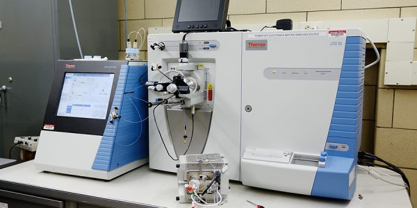 MS-LTQ-XL-Linear_Ion_Trap-0487-900x600